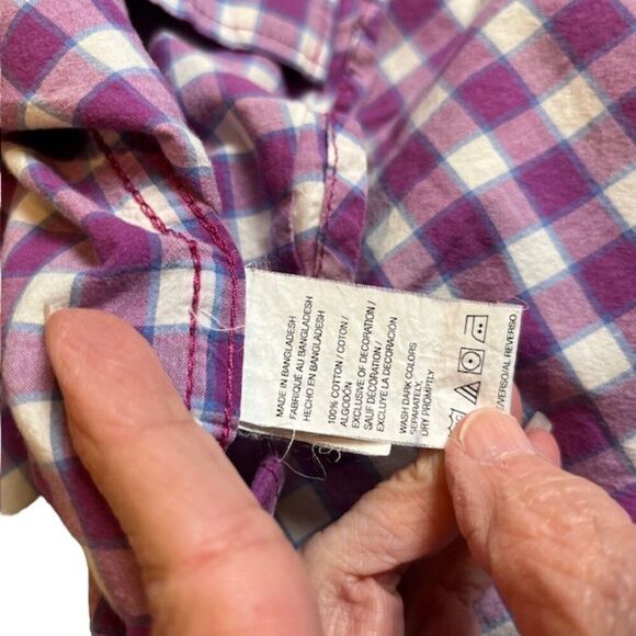 IZOD Men's Purple Checked Button Down Shirt Contrast Cuff Size Medium - Picture 9 of 10
